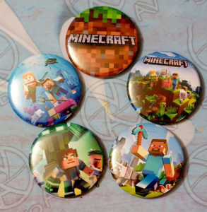 Պլաստմասե կրծքանշան