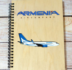 փայտե կազմով անհատական նոթատետր