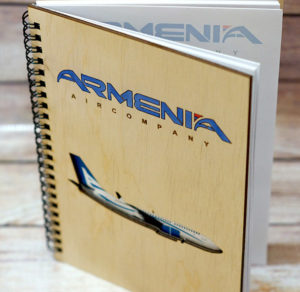 փայտե կազմով անհատական նոթատետր