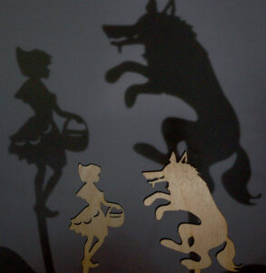 Ստվերների թատրոն «Կարմիր գլխարկը»