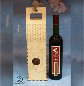 փայտե գինու տուփ