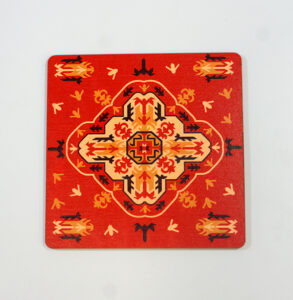 Բաժակի տակդիրներ հայկական գորգի նախշերով