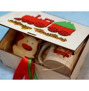 Ամանորյա նվերի փաթեթավորման տուփ գնացքով