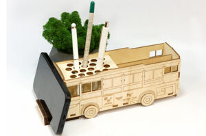 Ավտոբուսի տեսքով օրգանայզեր