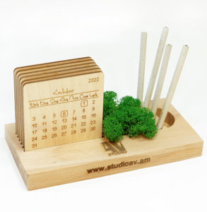 Օրացույց-օրգանայզեր բնական մամուռով