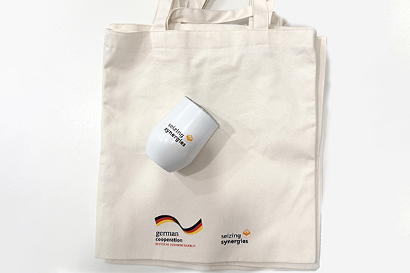 Branded tote bag, tumbler